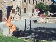 L'ingresso di Bolgheri